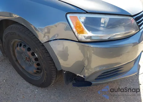 2014 Volkswagen Jetta 2.0L S z USA, uszkodzony, nr VIN 3VW2K7AJ5EM295021